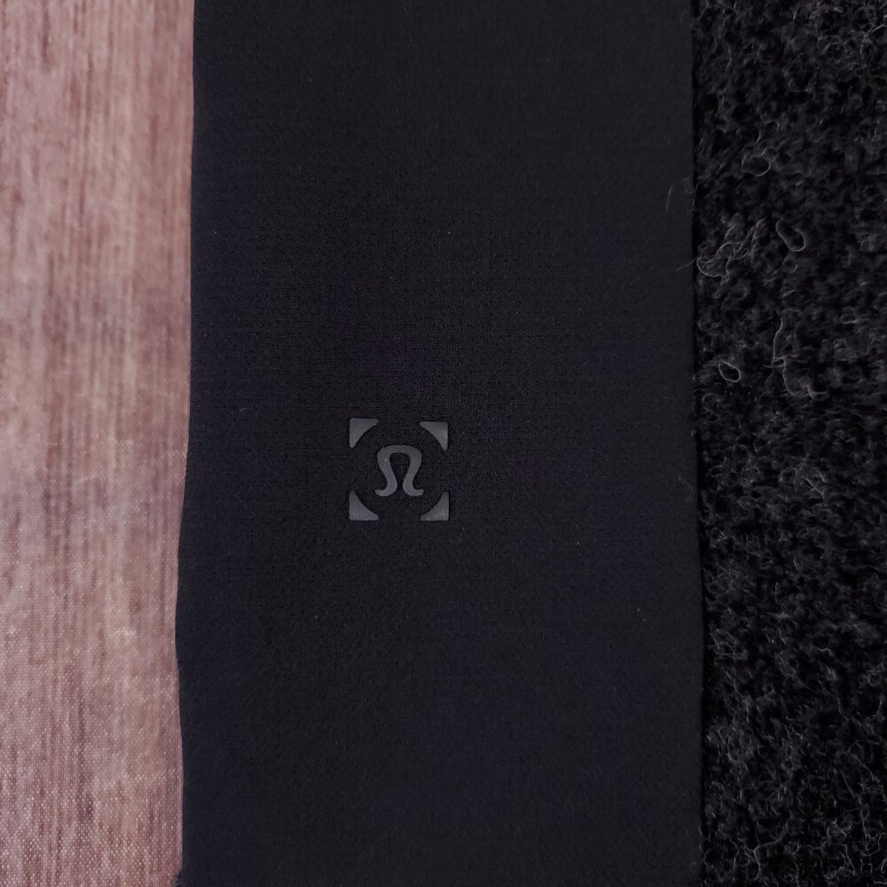 Lululemon Tundra Trek Vest Mens Small Wool Blend Sherpa Fleece Heathered Black - Picture 11 of 13